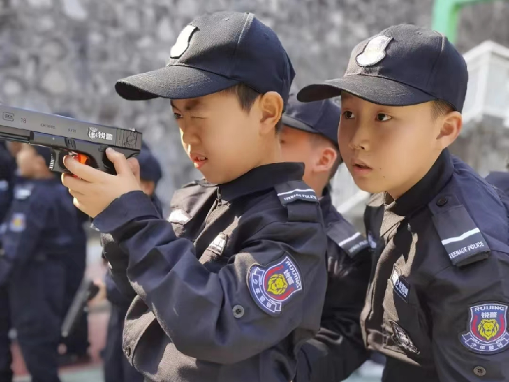 2021恒峰g22少年警训冬令营-逐梦共成长，，，，，，特警少年齐上线~